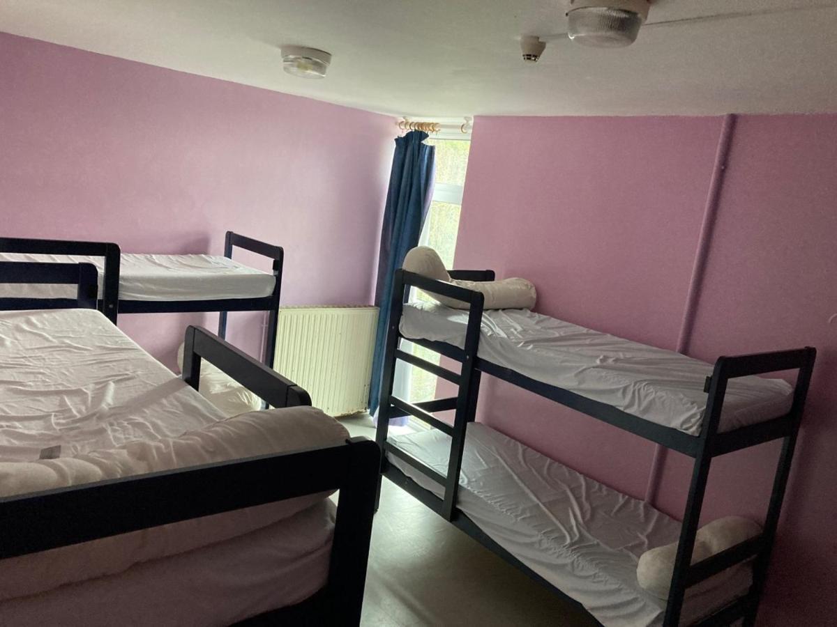 Hostel Granit Rose: Seaside Youth & *