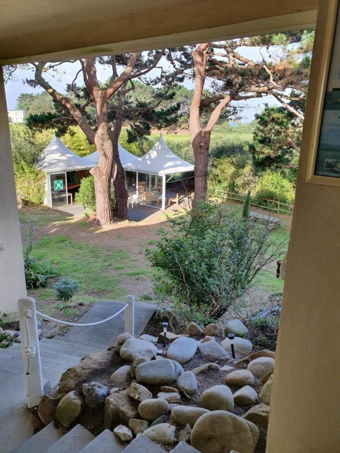 Hostel Granit Rose: Seaside Youth & Trebeurden