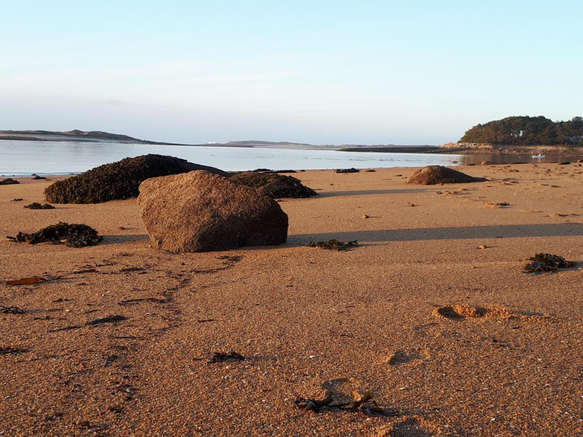 Granit Rose: Seaside Youth & Hostel Trebeurden